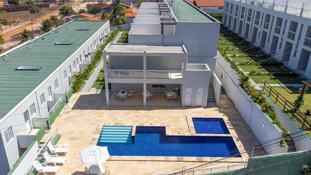 Beach Townhouses #C21 - Com Jacuzzi Por Carpediem Aquiraz Luaran gambar